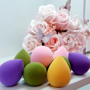 Спонжики для макіяжу